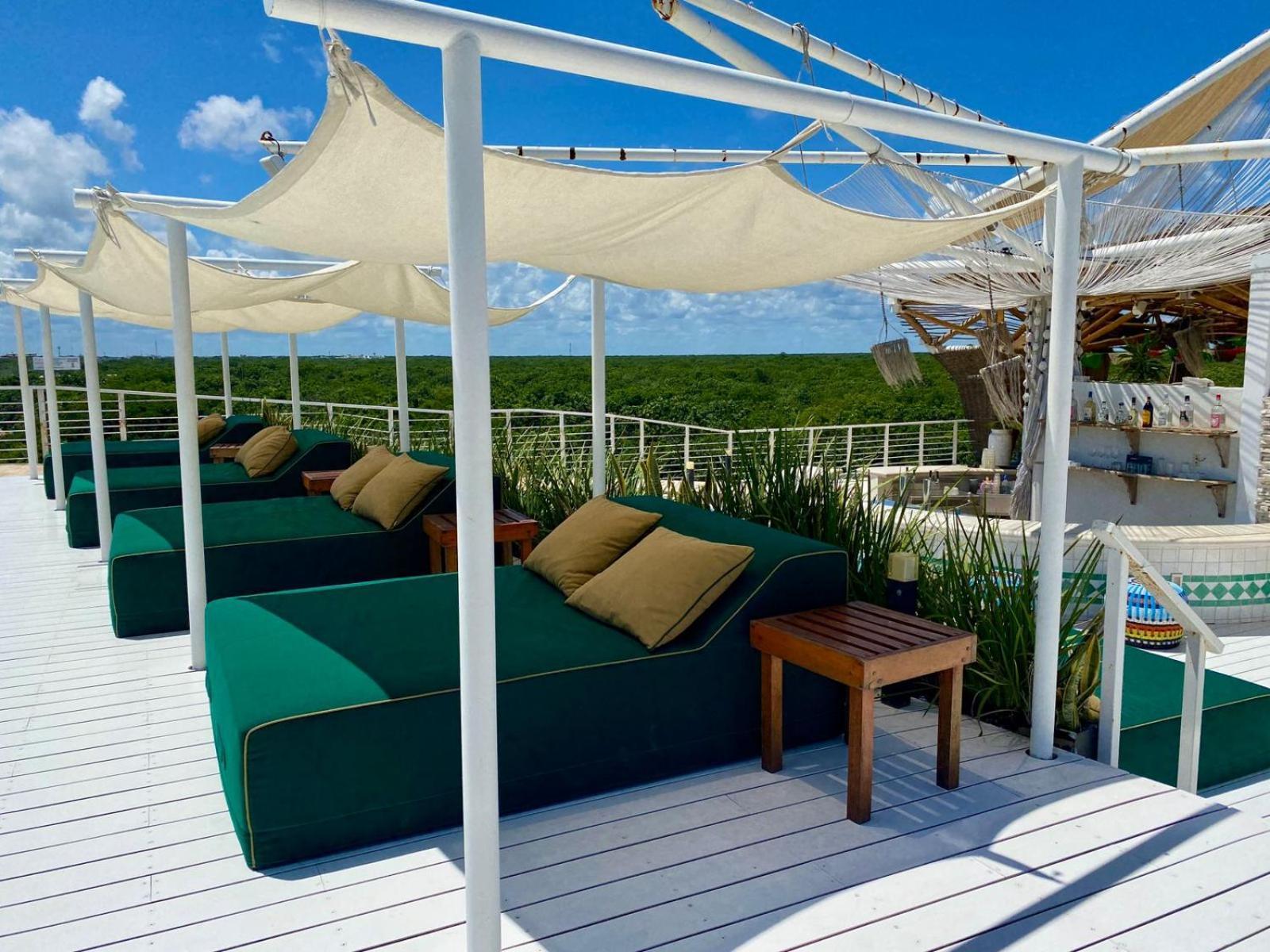 Siente Tulum Hotel Exterior photo